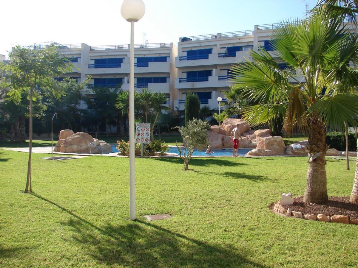 شقة لقنت  في Apartamento En La Calma Con Vistas A La Piscina المظهر الخارجي الصورة